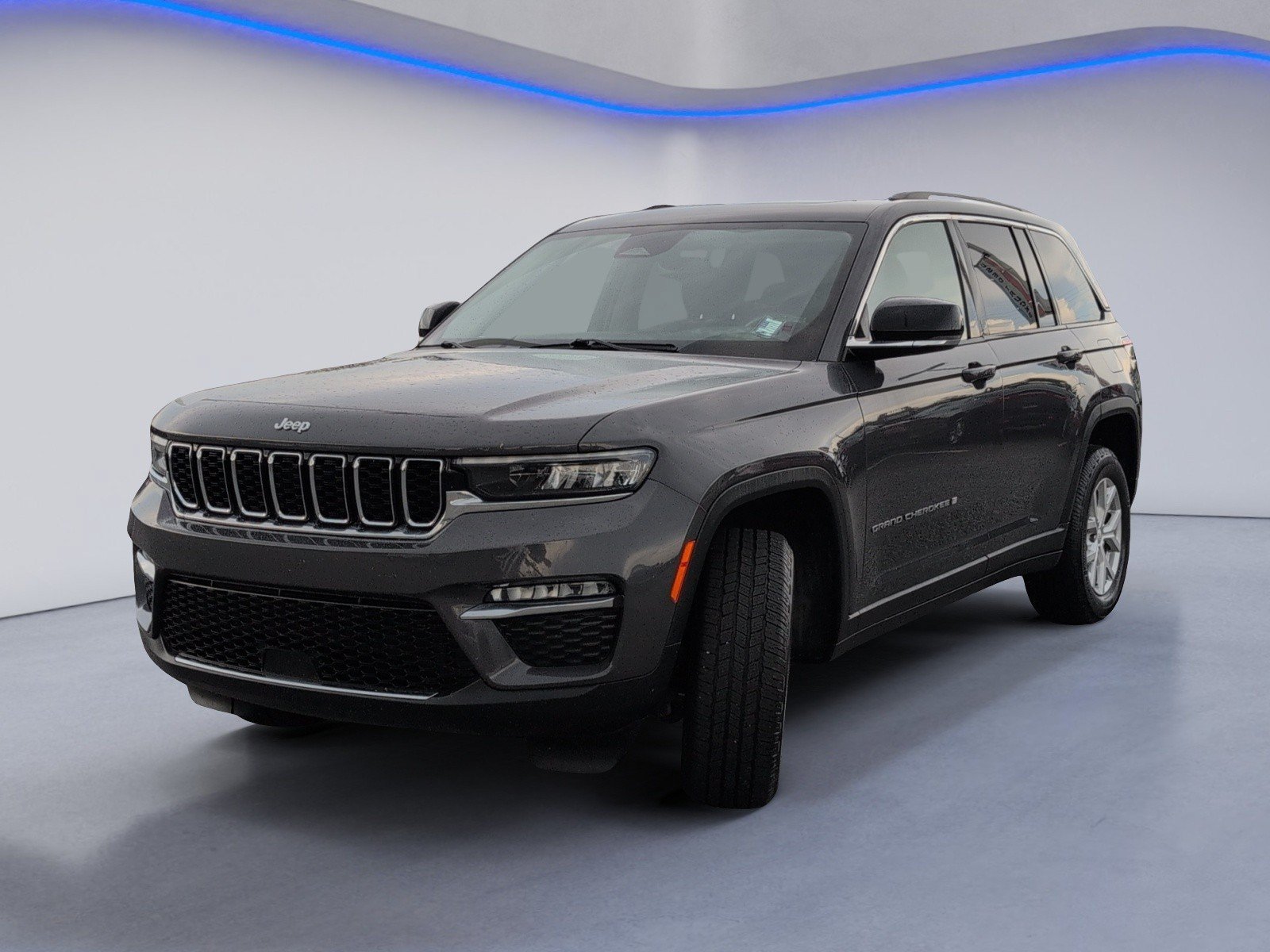 Used 2023 Jeep Grand Cherokee Limited RWD image 11