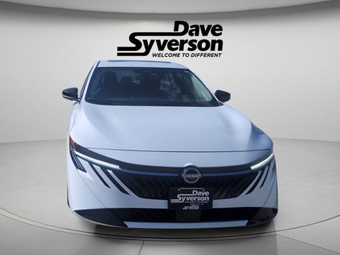Used 2026 Nissan Sentra SV w/ SV Convenience Package FWD image 2