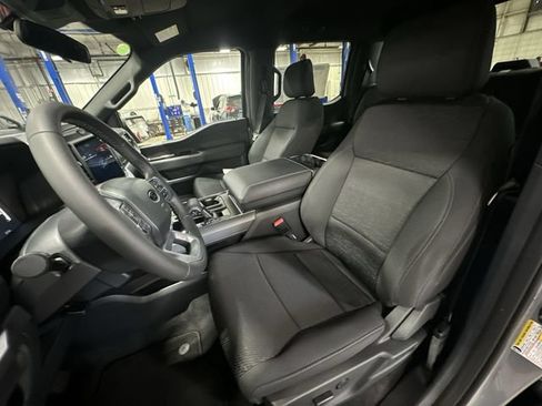 New 2026 Ford F150 XLT w/ XLT Black Appearance Package AWD/4WD image 17