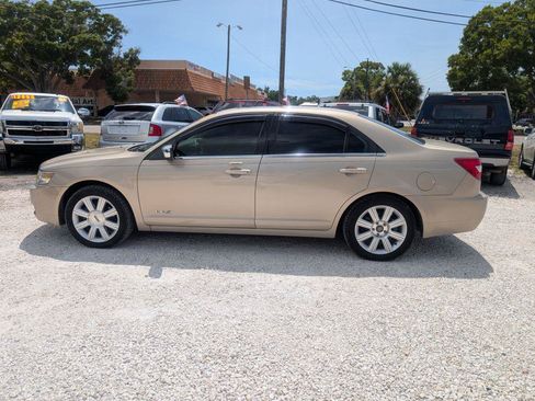 Used 2007 Lincoln MKZ FWD image 4