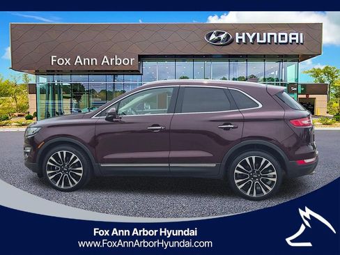 Used 2019 Lincoln MKC Reserve AWD/4WD image 2