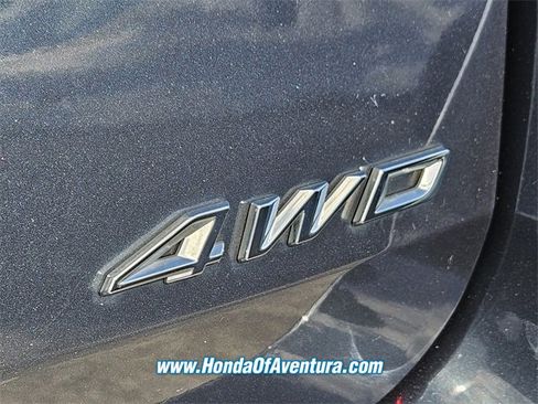 Used 2022 Ford Explorer Platinum w/ Technology Package image 5