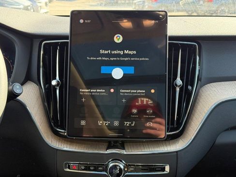 New 2026 Volvo XC60 B5 Plus w/ Protection Package Premier image 8