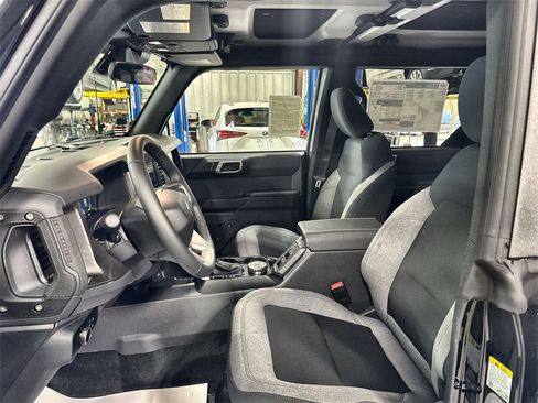 New 2025 Ford Bronco Big Bend image 12