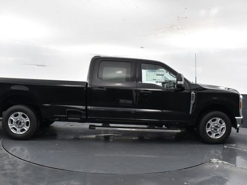 New 2026 Ford F250 XLT image 5