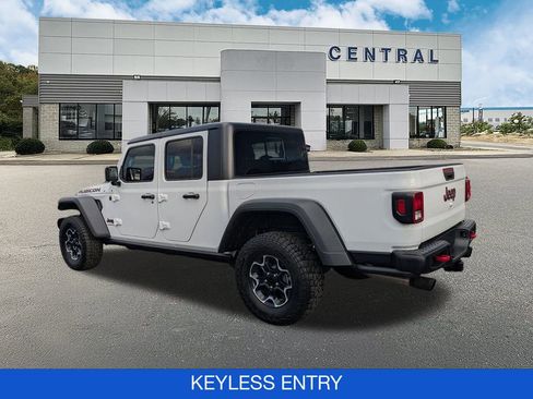 Used 2023 Jeep Gladiator Rubicon image 6