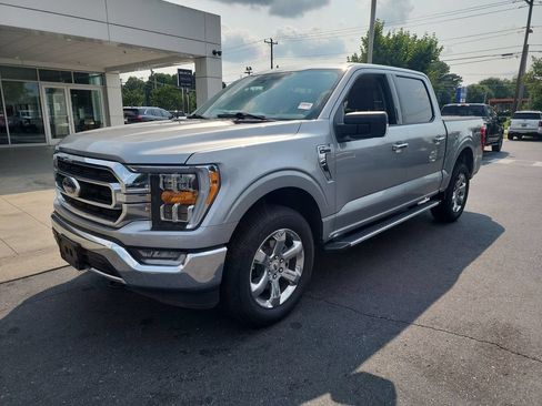 Used 2023 Ford F150 XLT w/ Equipment Group 302A High AWD/4WD image 4