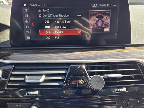 Used 2019 BMW 530i w/ Convenience Package image 14