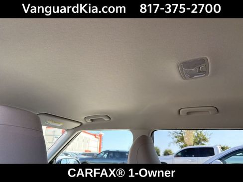 Certified 2025 Kia Soul LX w/ LX Technology Package FWD image 18