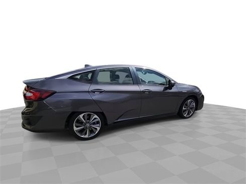 Used 2018 Honda Clarity Plug-In Hybrid image 9