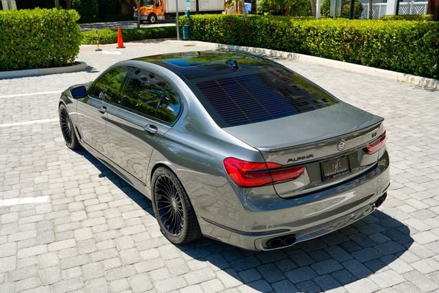Used 2017 BMW ALPINA B7 xDrive AWD/4WD image 20