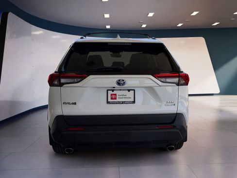 Used 2023 Toyota RAV4 XLE w/ Convenience Package AWD/4WD image 4