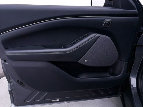 Used 2023 Ford Mustang Mach-E Premium RWD image 18