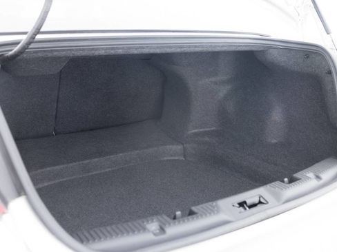 Used 2010 Ford Taurus Limited image 39