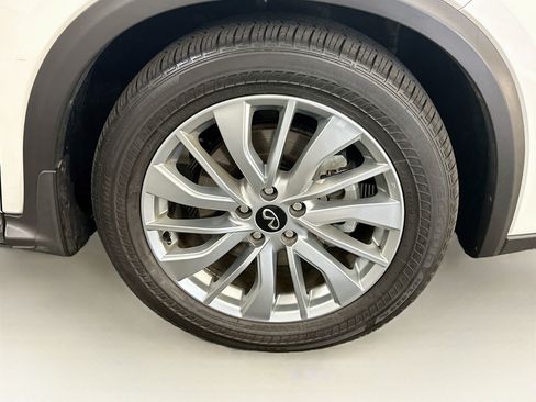 Used 2023 INFINITI QX50 Luxe AWD/4WD image 11