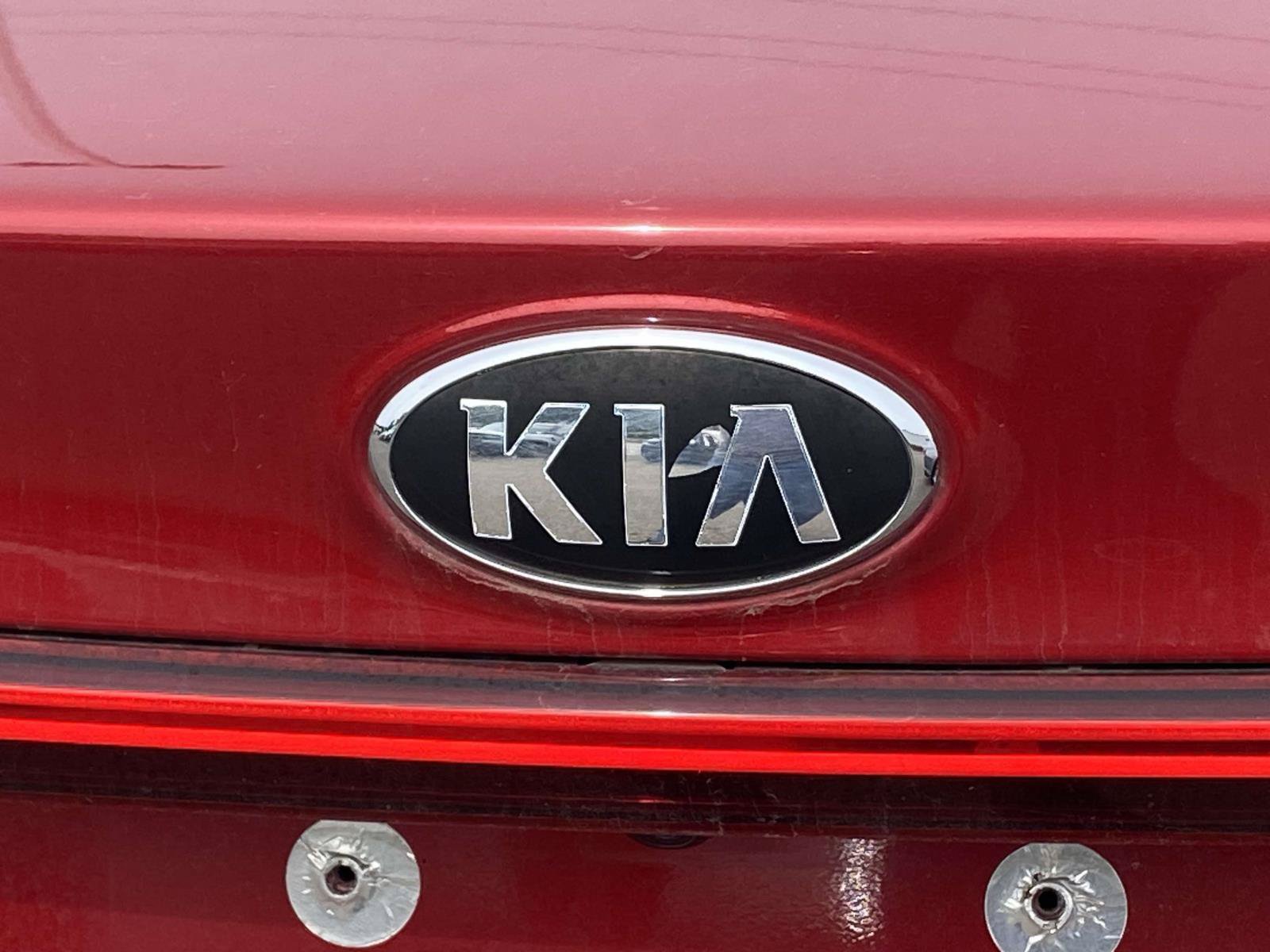 Used 2019 Kia Forte LXS FWD image 12