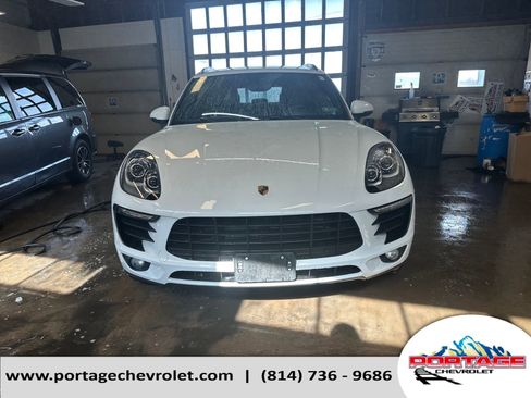 Used 2018 Porsche Macan image 9