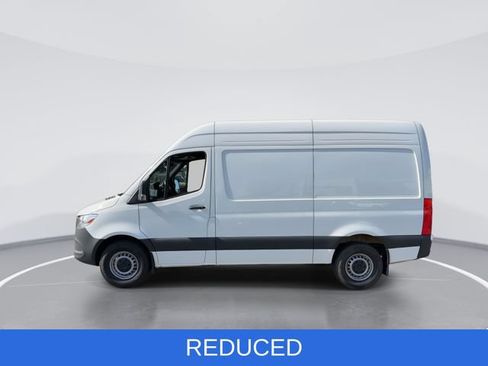 Used 2025 Mercedes-Benz Sprinter 2500 image 5