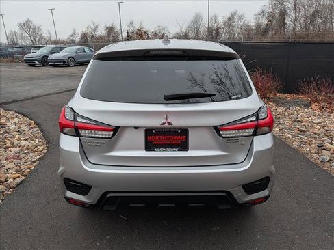 Used 2024 Mitsubishi Outlander Sport SE image 4