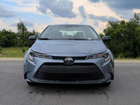 Used 2023 Toyota Corolla LE FWD image 26