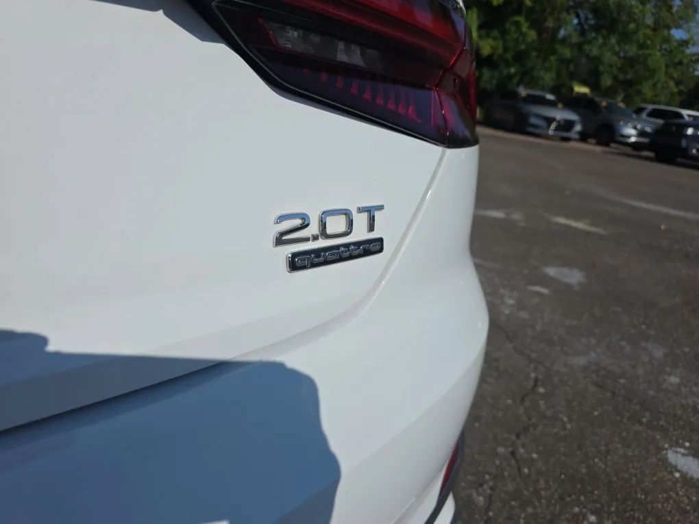 Used 2018 Audi A5 2.0T Premium w/ Convenience Package AWD/4WD image 12