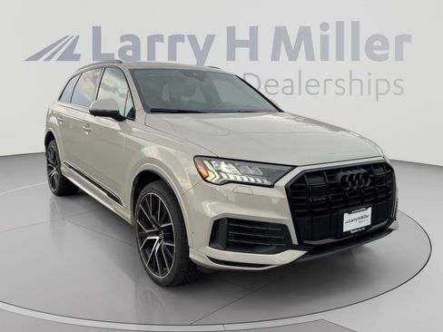 Used 2023 Audi Q7 3.0T Prestige AWD/4WD image 7