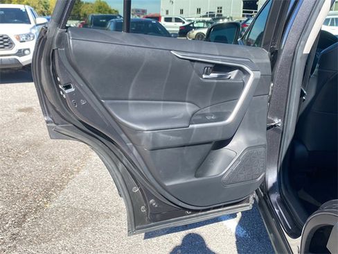 Used 2024 Toyota RAV4 XLE Premium image 15