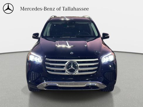 Certified 2025 Mercedes-Benz GLS 450 4MATIC image 8