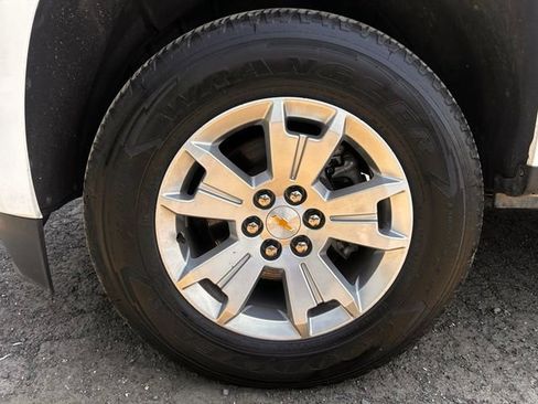 Used 2022 Chevrolet Colorado LT w/ Fleet Safety Package AWD/4WD image 27