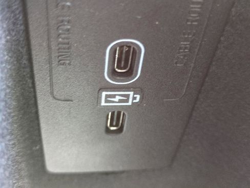 New 2026 Volvo XC60 B5 Ultra w/ Protection Package Premier image 19