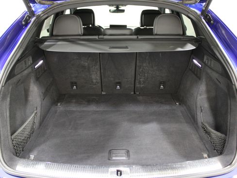 Used 2021 Audi Q5 Prestige w/ Prestige Package image 27