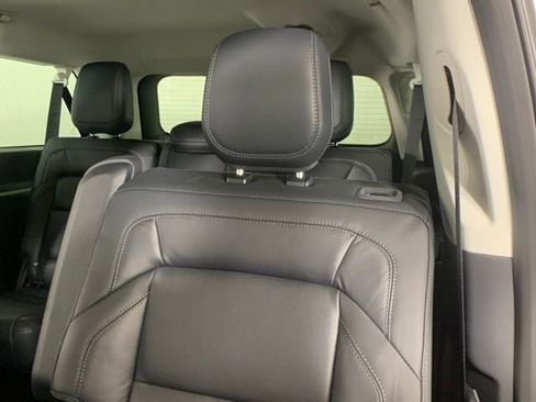 New 2025 Lincoln Navigator L Reserve image 21