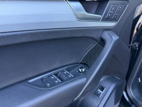 Used 2018 Audi Q5 Prestige image 18