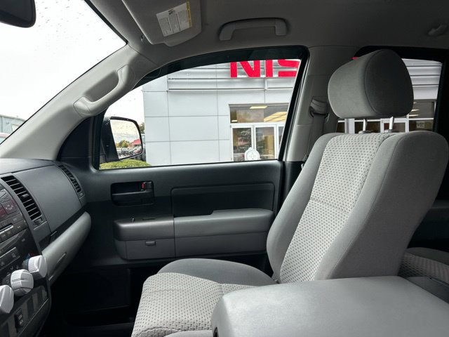 Used 2012 Toyota Tundra 4x4 Double Cab w/ SR5 Pkg image 29