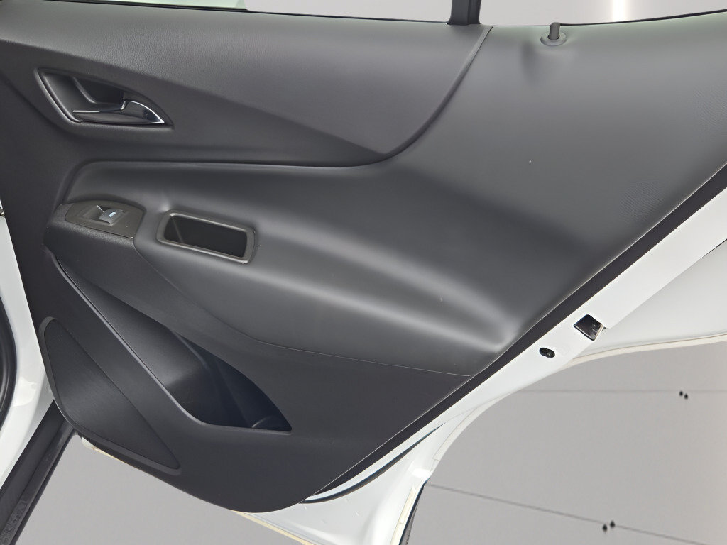 Certified 2024 Chevrolet Equinox LT FWD image 10