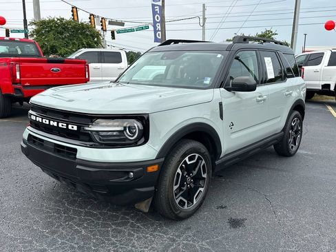 Certified 2023 Ford Bronco Sport Outer Banks w/ Tech Package AWD/4WD image 3