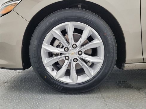 Used 2024 Chevrolet Malibu LT FWD image 31