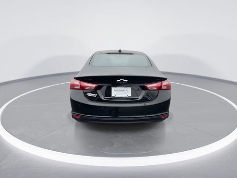 Used 2024 Chevrolet Malibu LT w/ Midnight Edition image 7