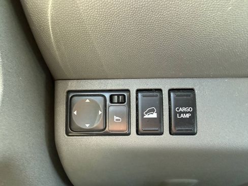 Used 2019 Nissan Frontier SL AWD/4WD image 23