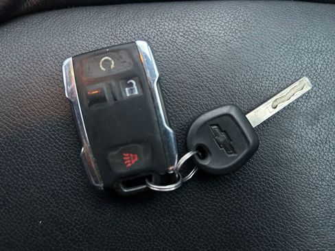 Used 2020 Chevrolet Colorado ZR2 image 33