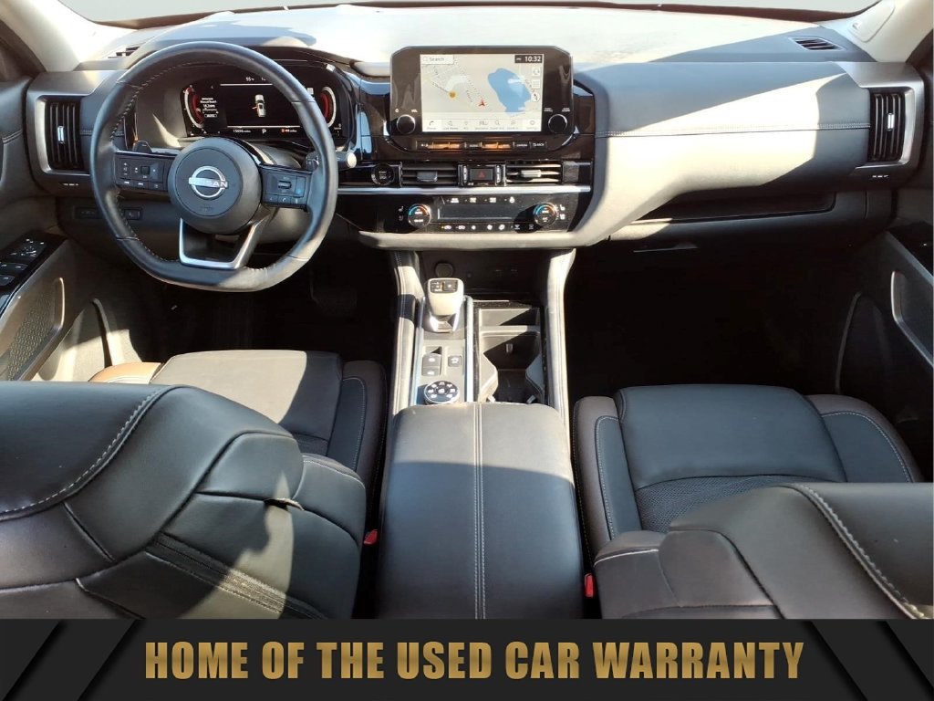 Used 2025 Nissan Pathfinder Platinum w/ Cargo Package AWD/4WD image 29