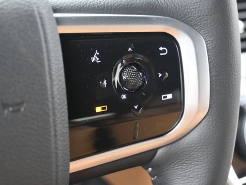 New 2026 Nissan Armada SL w/ Captain's Chari Seat Package AWD/4WD image 14