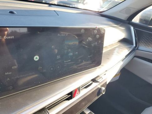 New 2025 Kia Sorento EX image 15