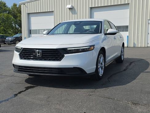 Certified 2024 Honda Accord LX image 3