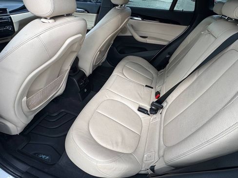 Used 2018 BMW X1 sDrive28i FWD image 15