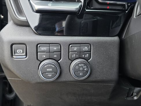 New 2026 Chevrolet Silverado 1500 RST AWD/4WD image 33