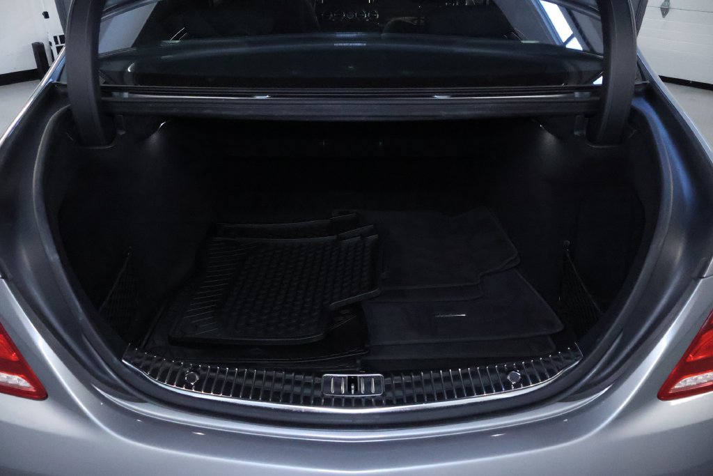 Used 2015 Mercedes-Benz S 550 4MATIC Sedan image 18