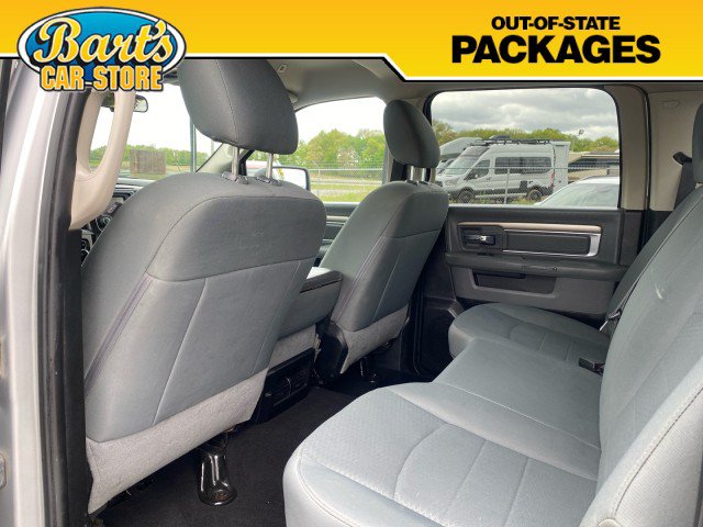 Used 2018 RAM 1500 Classic SLT AWD/4WD image 19