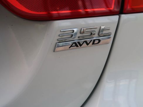 Used 2018 Jaguar XE Prestige image 50