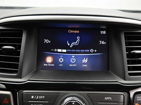 Used 2020 Nissan Pathfinder S image 14